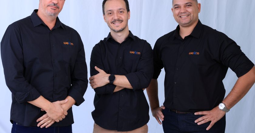 Startup baiana criada por três amigos revoluciona a comunicação entre instituições de saúde e seus pacientes