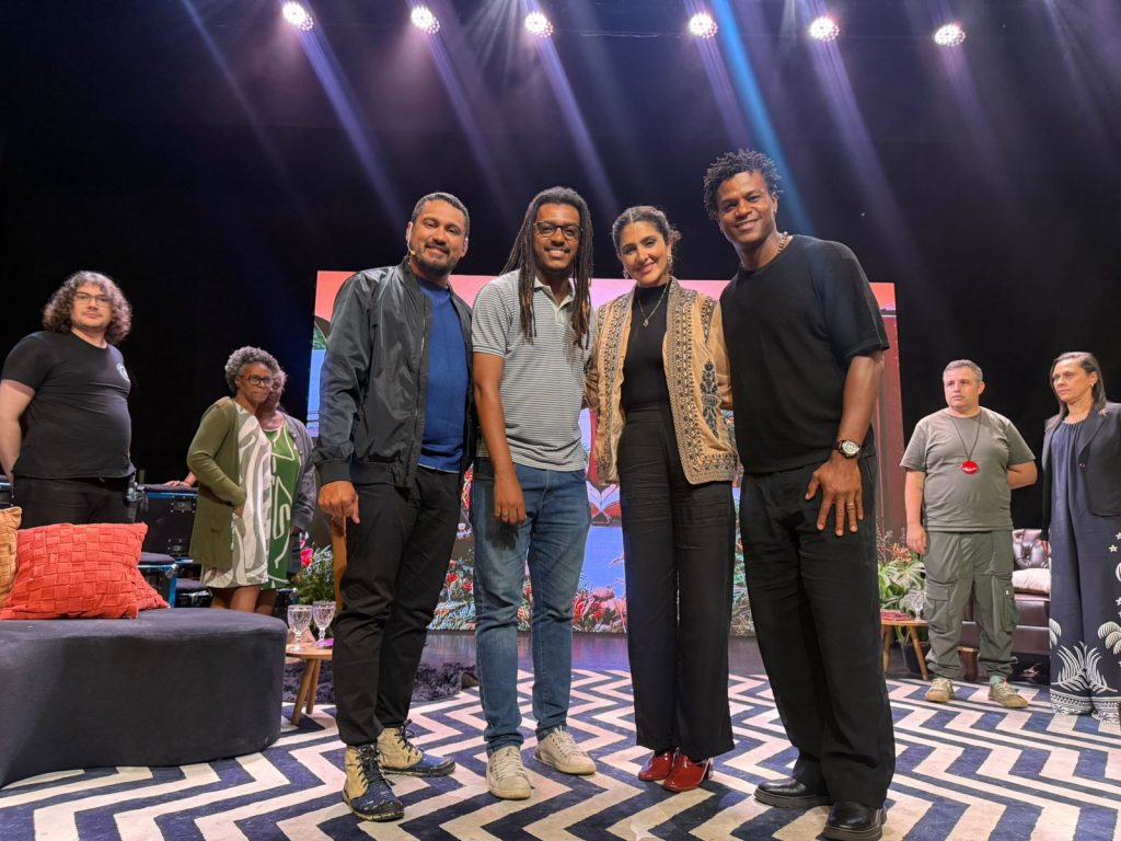 FLIBA promove encontro de personalidades culturais e consagra Nova Iguaçu como a capital literária da Baixada