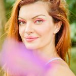 Mayana Neiva amplia carreira com série sobre alimentação consciente e atuação como palestrante