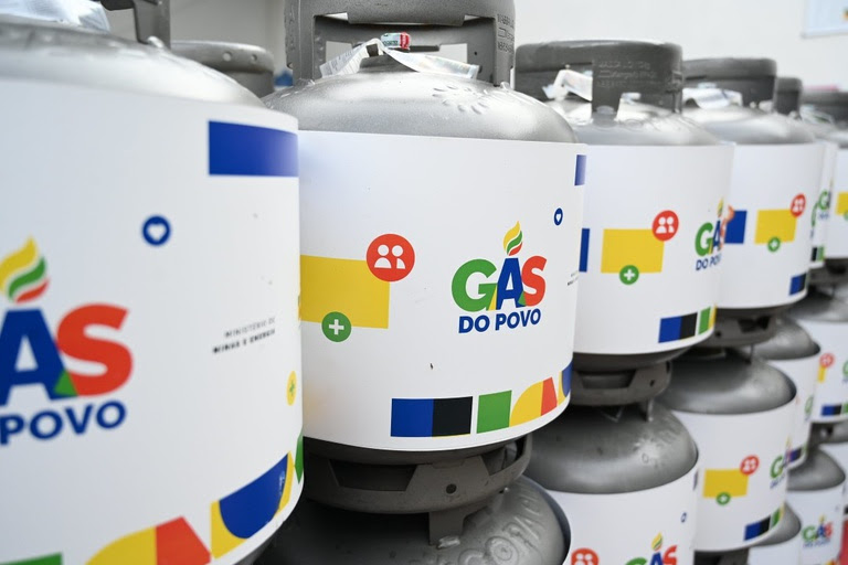 Gás do Povo alcança quase 15 milhões de famílias e amplia distribuição gratuita de botijão em todo o país