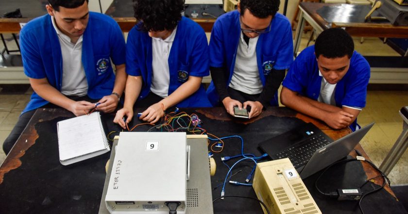 Faetec disponibiliza mais de 7,7 mil oportunidades de formação em diversos níveis para o próximo ano.