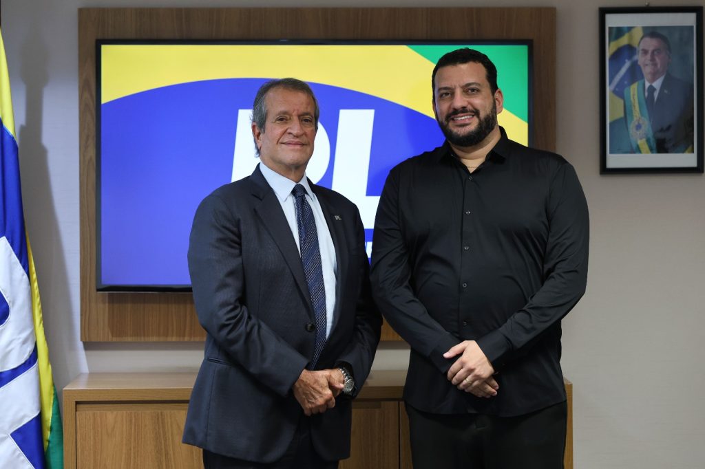 Reunião com Valdemar da Costa Neto projeta Robson Ouro Preto no cenário nacional