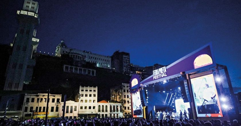 Pequena África se destaca: Feira Preta transforma-se em festival no Rio