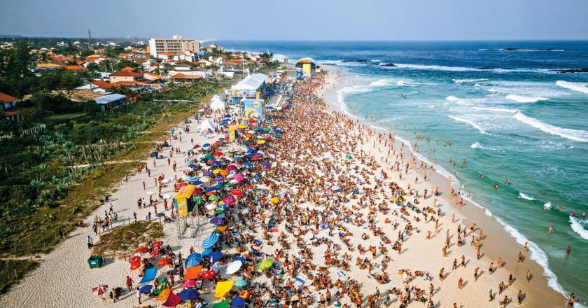 Saquarema se destaca como o epicentro do surfe nacional ao sediar etapa do WSL