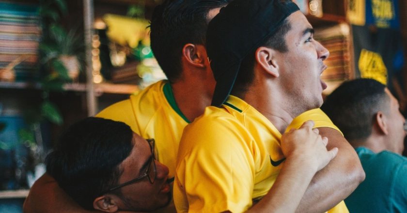 Bebidas e iguarias sem custo: as recompensas para os fãs com o hexacampeonato