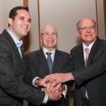 Alckmin toma posse no Rio: uma esperança para reduzir a polarização